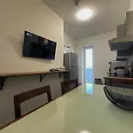 Rossini - 100mq Con Parcheggio Gratuito * Alessandria