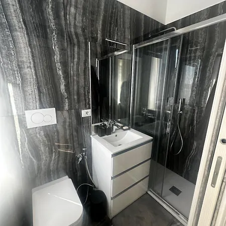 Rossini - 100mq Con Parcheggio Gratuito Daire *